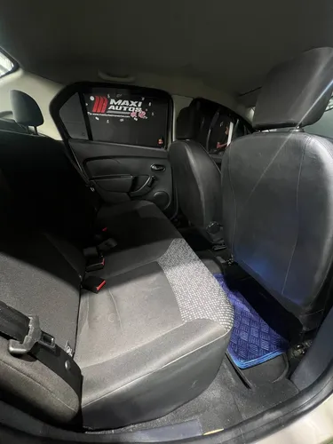 Renault Logan 1.6 Authentique / Life