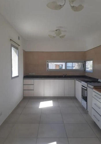 Imagen 5 de 26 de Susana Aravena Propietaria Casa - Santa Guadalupe