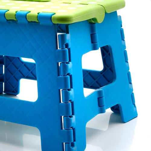 Imagen 3 de 8 de Banquito Plegable Steps Baby Innovation