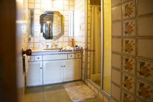 Casa En Venta En Playa Mansa, Punta Del Este, 4 Dormitorios- Ref: 19301
