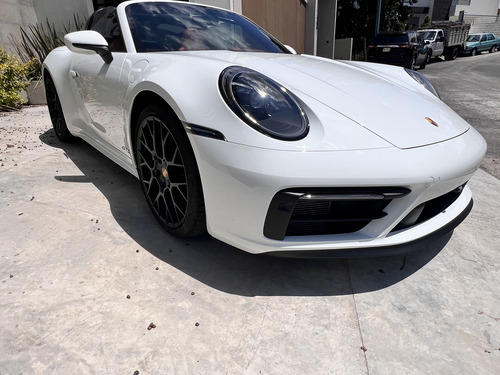 Porsche 911 Targa 4 Gts Pdk