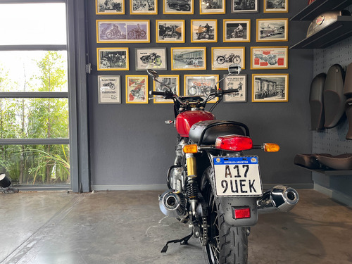 Royal Enfield Interceptor 650 Canyon Red Usada