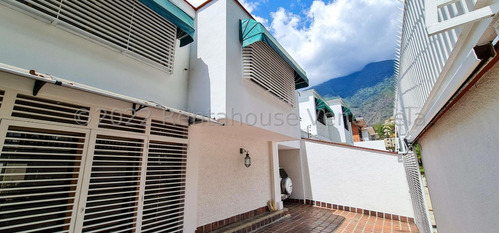 Imagen 1 de 27 de Bella Casa En Venta Santa Eduvigis Caracas 22-22985