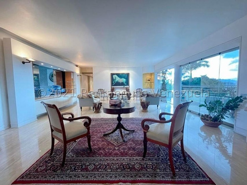 Imagen 12 de 14 de Apartamento Venta Los Palos Grandes Mls #22-12789 Elegante Apartamento Con Cómoda Y Relajante Terraza Con Vista Panorámica, Posee Pisos De Mármol, 5 Habitaciones Más 2 De Servicio