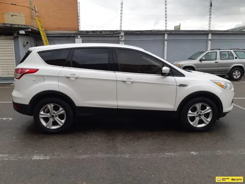 Ford Escape 2.0cc At Aa 4x2
