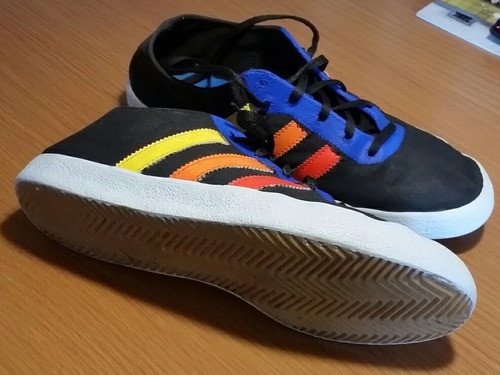 Tenis adidas Originals Ease Roland Tr-808 Usado