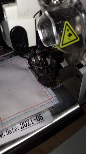 Imagen 6 de 7 de Máquina Overlock Industrial Automática 5 Hilos