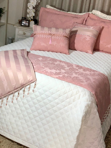 Imagem 4 de 4 de Kit Cobre Leito Queen Polianna Marfim Rosa + Pezeira Pedras