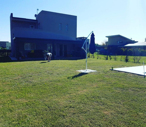 Se Vende Excelente Casa En Ruta 8 Ramal Pilar Km 56.500