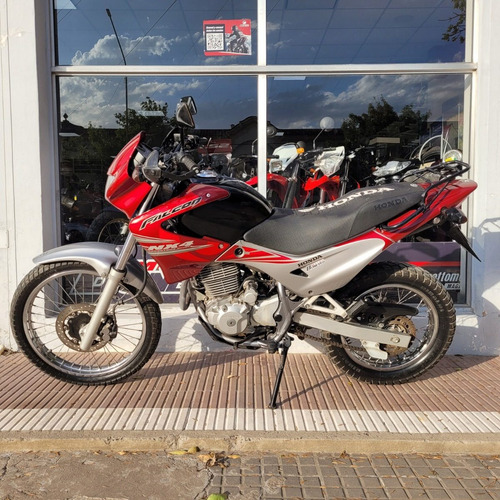 Imagen 3 de 15 de Honda Nx4 Falcon 400 - Bonetto Motos