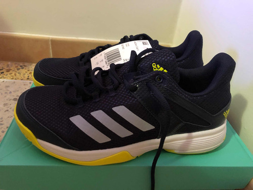 Vendo Zapatos Deportivos adidas Orig Nuevos Talla 36/4 Usa