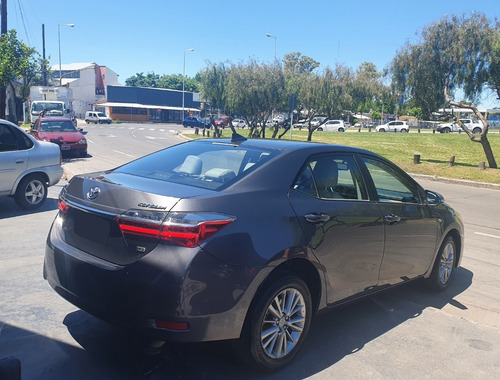 Impecable Toyota Corolla Xei Pack Cvt Año 2017 Solo 18000km!