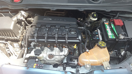 Chevrolet Onix 1.0 Seleção 5p