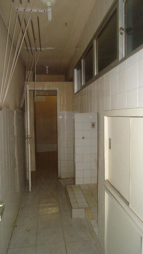 Ótimo Apartamento Com 2 Quartos (1 Suíte) Na Orla De Boa Viagem - Ap0153