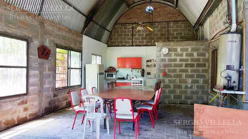 Imagen 16 de 28 de Casa De Campo De 3 Dormitorios Con Pileta En Venta En Alvarez