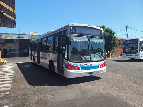 Colectivo - Agrale Aire Acondicionado Motor Mwm 6 Cilindros