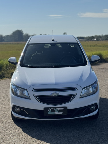 Chevrolet Onix ONIX HATCH LTZ 1.4 8V FlexPower 5p Mec.