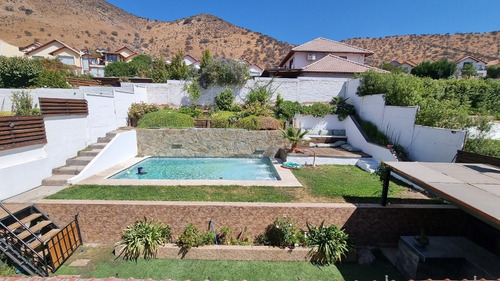 Imagen 16 de 24 de Hermosa Casa En Arriendo En Lomas De Lo Aguirre