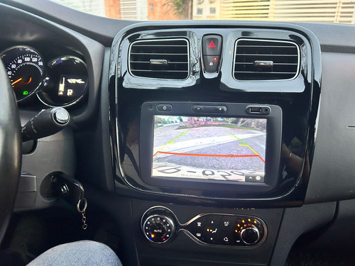 Renault Logan 1.6 Intens Cvt