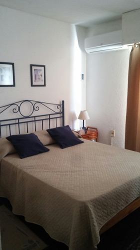 Imagen 8 de 14 de Apartamento En Punta Del Este Frente Al Mar. Pda 15. Mansa