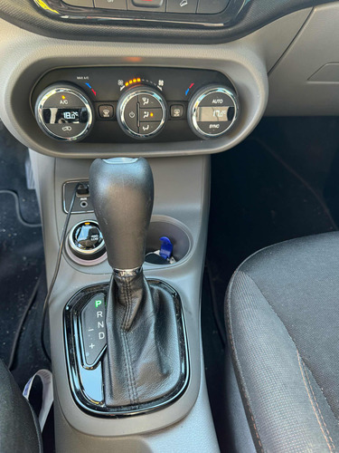 Fiat Toro 2.0 Volcano 4x4 Aut. 4p