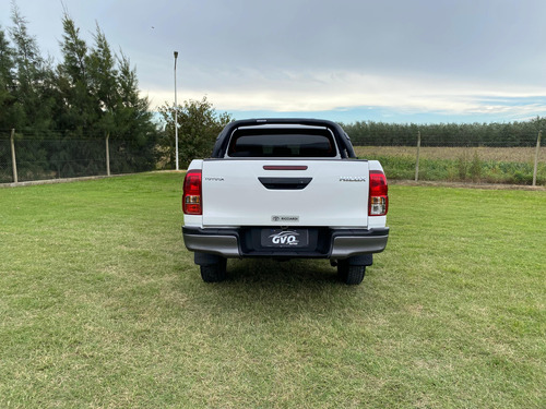 Toyota Hilux Pick-Up 2.4 Cd Dx 150cv 4x4