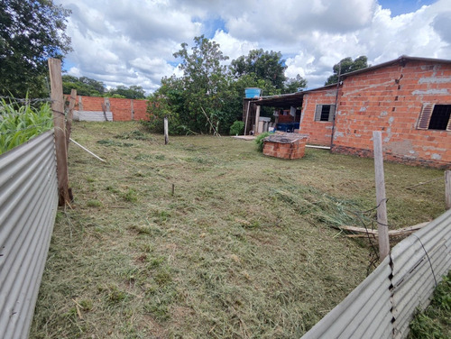 Casa À Venda No Bairro Souza Lima - Várzea Grande - Mt