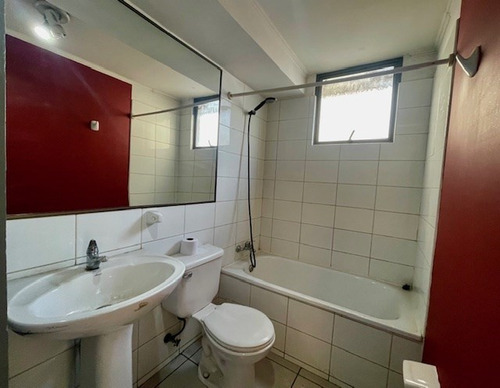 Arriendo Depto 2 Dorm. En Calle Santa Isabel