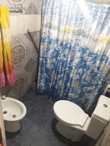 Imagen 5 de 16 de Vendo 3 Locales Y 2 Viviendas