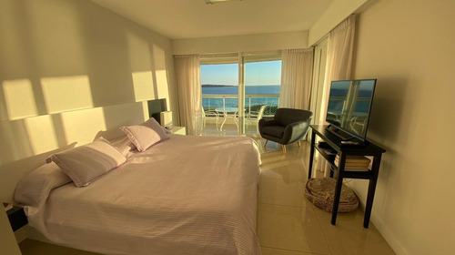 Imagen 12 de 24 de Torre Aquarela , 3 Dorm, Vista Y Los Mejores Servicios - Playa Mansa