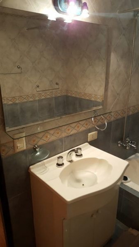 Departamento En Venta En Liniers