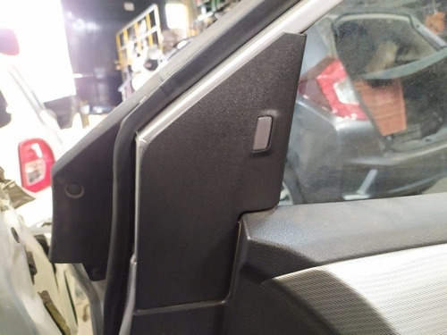 Acabamento Interno Com Led Retrovisor Direito Sentra 2017 (Usado)