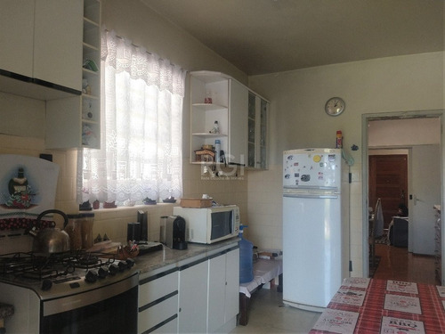 Casa Em Camaquã Com 3 Dormitórios - Lu431874