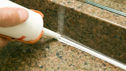 Imagen 5 de 6 de 3 Uds Silicona Baño Y Cocina Blanca 300ml + Calafatera