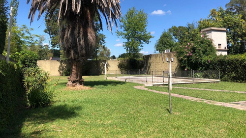 Imagen 4 de 5 de Ideal Emprendimiento Inmobiliario - Lote De 20 X 55 Mts Aprox- Zonificación Uc/5b