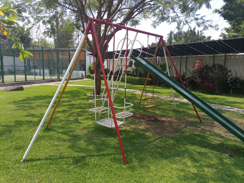 Casa En Venta Con Alberca Privada En Par Vial Jiutepec Morelos
