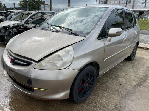 Imagem 1 de 4 de (08) Sucata Honda Fit Automático 2008( Retirada Peças)