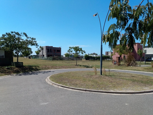 Imagen 3 de 10 de Lote Interno En Venta Acacias Puertos Del Lago Escobar Cul De Sac