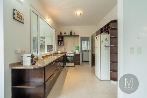 Casa En Venta 4 Ambientes Pinamar Chico