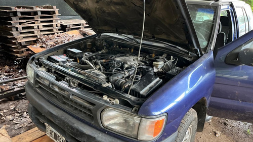 Nissan Pathfinder 3.3 Se