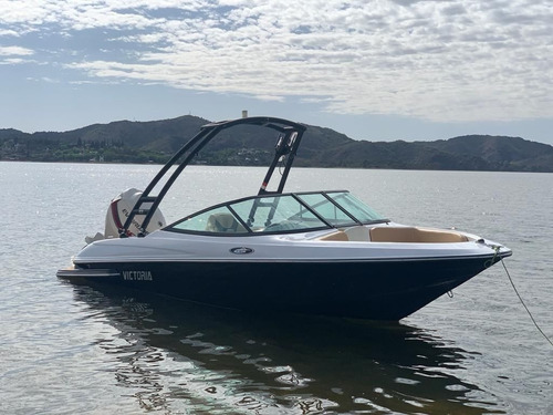 Imagen 8 de 11 de Lancha Victoria Open Wake Evinrude 150 Hp Linea 2022 Full