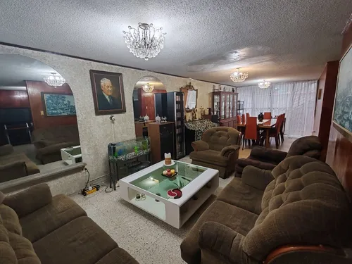 Casa Sola Con Departamento Independiente A Un Costado De Uvm Coyoacán