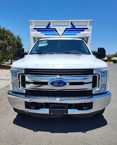 Ford F-350 6.3l Xl 6.2 Plus Ac At