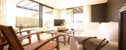 Imagen 4 de 21 de Venta De Casa En Punta Piedra, 3 Dormitorios En Suite Mas Dependencia De Servicio
