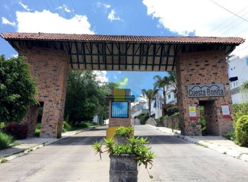 Terreno Con Excelente Ubicación En Colonia Cuesta Bonita