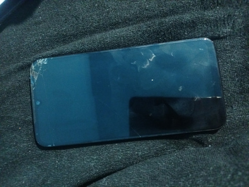 Moto G8 Plus Para Reparar O Piezas Rojo (Usado)