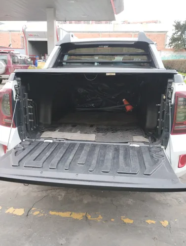 Renault Duster Oroch 2.0 Intens 4X4