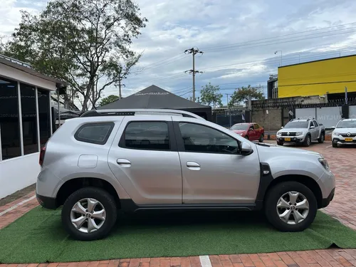 Renault Duster 1.3 Intense Cvt