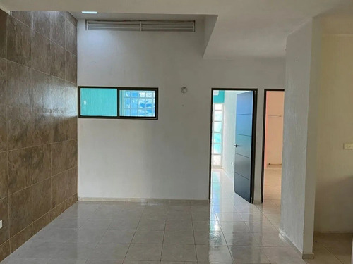 Casa De Una Planta En Mérida, En Fraccionamiento Las Américas