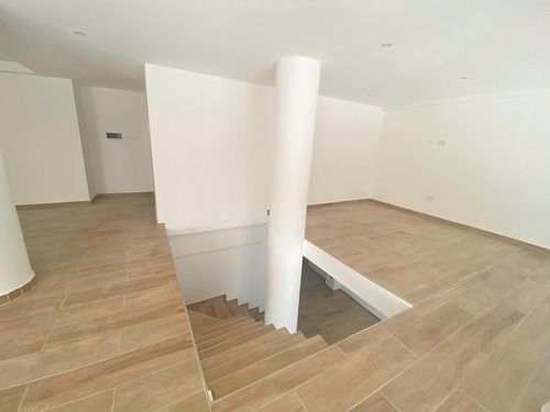 Venta Local 237 M2 Lanus Lanusita